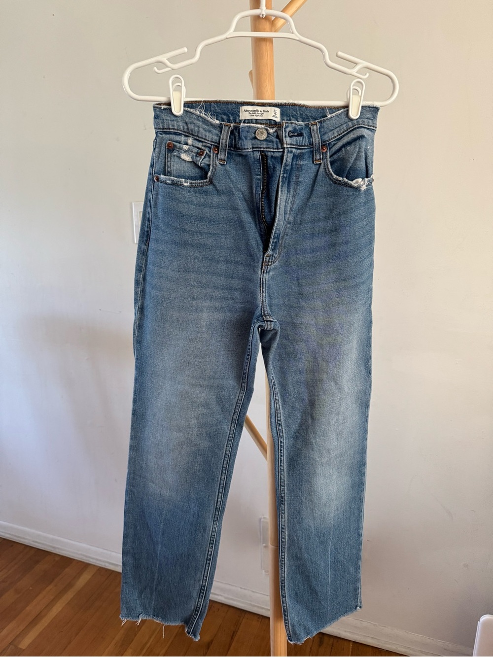 Abercrombie Blue Ankle Straight Jeans